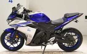 YAMAHA YZF-R25 2017 RG10J