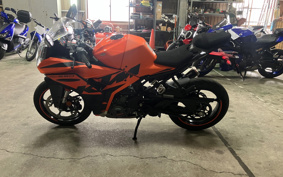 KTM 390 RC 2025 JYJ40