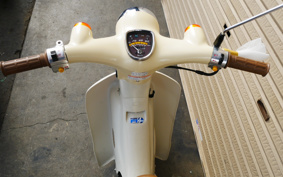 HONDA LITTLE CUB AA01