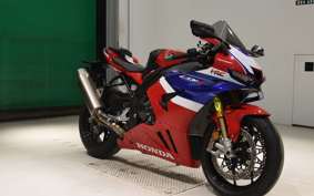 HONDA CBR1000RR RSP 2024 SC82