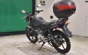 YAMAHA YBR125 2015
