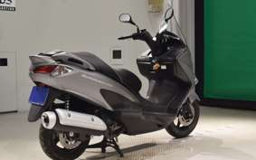 SUZUKI SKYWAVE 200 (Burgman 200)