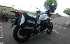 MOTO GUZZI V85 TT 2019 ZGUKW