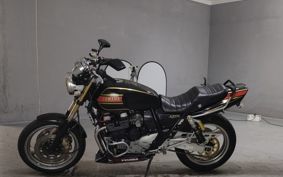 YAMAHA XJR400 1997 0117