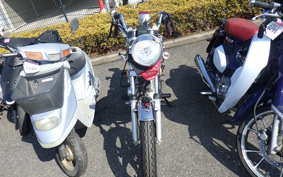 SUZUKI GN125