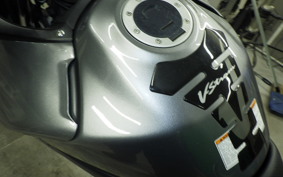 SUZUKI Vｽﾄﾛｰﾑ650 2013