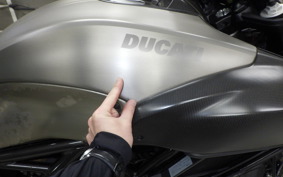 DUCATI DIAVEL Titan 2015