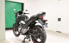 SUZUKI GSR250