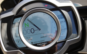 TRIUMPH  TRIUMPH  ROCKET 3R BLACK  2022 YBG11J