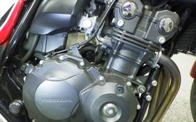 HONDA CB400 SUPER BOLDOR VTEC 2014 NC42