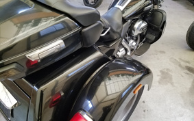 HARLEY FLHTCU 2014 MAL