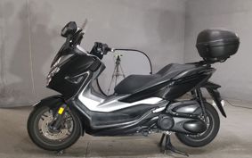 HONDA FORZA MF13