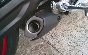 SUZUKI GSX-8R EM1AA