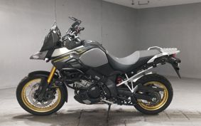 SUZUKI DL1000 ( V-Strom 1000 ) VU51A