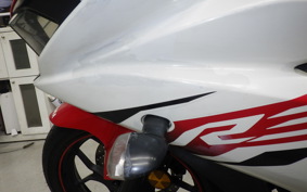 YAMAHA YZF-R3 2015 RH07J