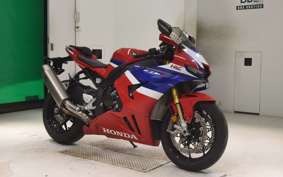 HONDA CBR1000RR RSP 2025 SC82