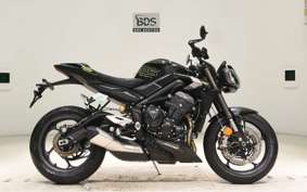 TRIUMPH STREET TRIPLE RS 2026