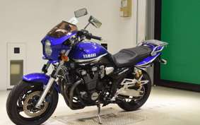 YAMAHA XJR1300 2002 RP03J