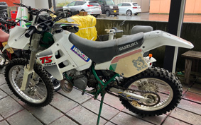 SUZUKI TS200R K SH12A