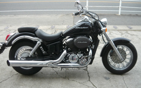 HONDA  SHADOW 400SE 1999 NC34