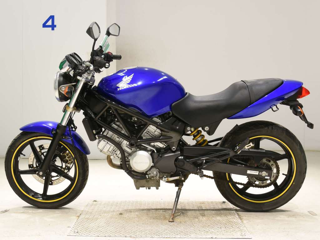 Фото Honda VTR 250 2007 с японского аукциона