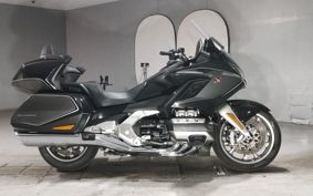 HONDA GL1800 TOUR DCT SC79