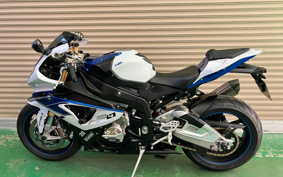 BMW HP4 2013 0D01