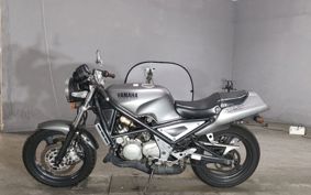 YAMAHA R1-Z 3XC