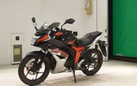 SUZUKI GIXXER 150 SF