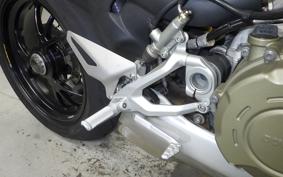 DUCATI DUCATI ストリート FIGHTER V4S 2021