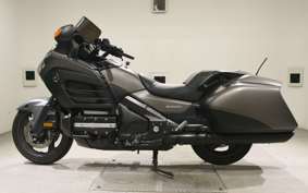 HONDA GL 1800 GOLD WING F6B 2015 SC68
