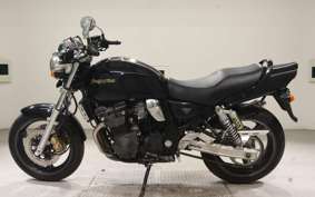 SUZUKI INAZUMA 400 (GSX400) 2002 GK7BA