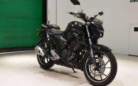 YAMAHA FZ25