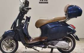VESPA PRIMAVERA 125