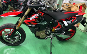DUCATI HYPERMOTARD 698 MONO 2024 4B00