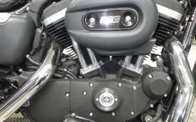 HARLEY XL883N 2013