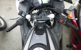 YAMAHA YZF-R25 RG10J