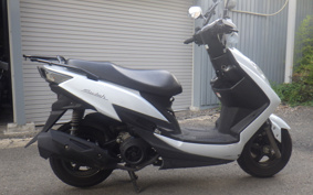 SUZUKI SU WISH LTD DV12B