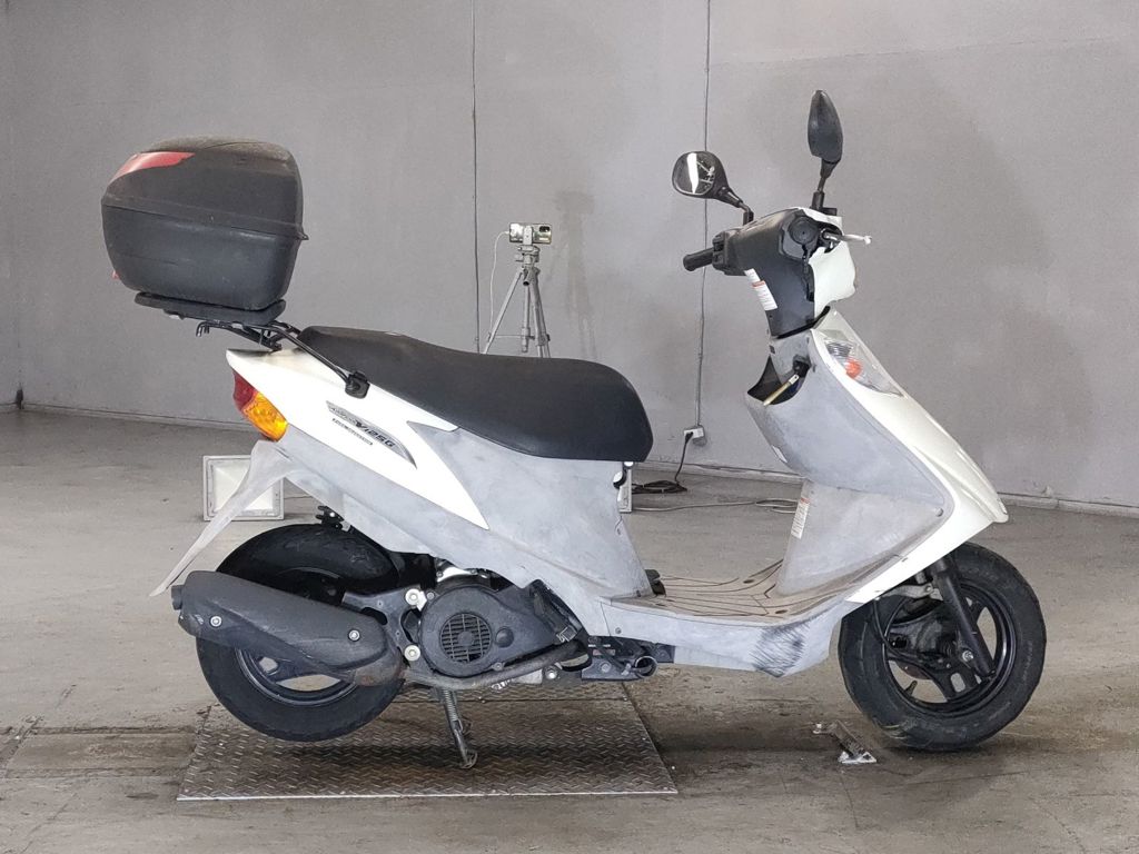 Фото Suzuki ADDRESS V125 с японского аукциона