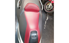 YAMAHA T-MAX 500 2006 SJ04J