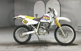 SUZUKI DR250R SJ45A