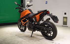 KTM 690 DUKE