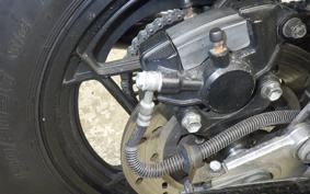 SUZUKI GSX1100S KATANA 2000 GU76A