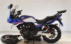 HONDA CB400 SUPER BOLDOR A 2019 NC42