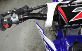 YAMAHA YZ125