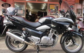 SUZUKI GSR250S GJ55D