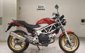 HONDA VTR 250 Gen. 2 2006 MC33