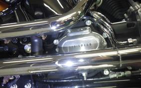 HARLEY FLS 1580 2015