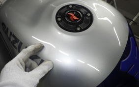 SUZUKI GSX1300R HAYABUSA 1999