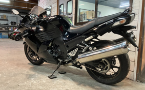 KAWASAKI ZZ1400 NINJA R 2006 ZXT40A